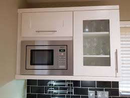 The most popular choice for worktops and our new range offers more colours, more finishes and three thicknesses. Shaker Kitchen With Quartz Worktops The Used Kitchen Company