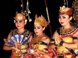 Bali New Years Eve 2017 Fireworks Events Parties Hotels Restaurants Http Www Newyearsevelive Net Cities Bal New Years Eve Fireworks Kuta Beach Bali Party