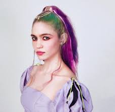 Elon musk/twitter elon musk and singer grimes welcomed a son on monday, but the world puzzled over the baby's name. Grimes Elons Musks Frau Singt So Wie Er Raketen Baut Welt