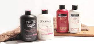 6 أضرار خطيرة شامبو تريسمي على فروة الشعر shampoo shampoo bottle tresemme