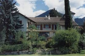 Erfüllen sie sich ihren traum vom eigenen haus. Immobilien Sa Dtirol Meran Verkauf Herrschaftliche Villa Mit Pool In Meran Obermais Wunderbare Bergsicht
