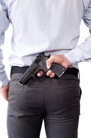 Hombre Con El Arma En Blanco Y Negro En Estilo Cómico Fotos, Retratos,  Imágenes Y Fotografía De Archivo Libres De Derecho. Image 17184699.