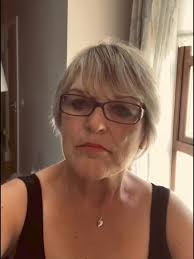 A golden oldie written in 1931, this version was by Nina Simone in 1967 … I  WANNA LITTLE SUGAR IN MY BOWL🧡