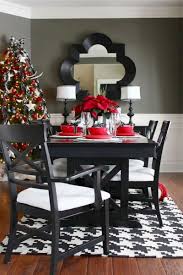 Black And White Dining Table 50 Stunning Christmas Table Dining Rooms Decor Ideas And Makeover 31 Worldecor Co Christmas Dining Room Holiday Dining Room Red Dining Room