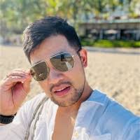 80+ "Lukes" profiles