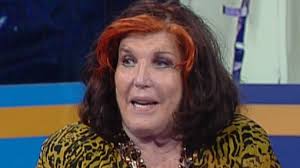 Since rising in popularity, autonomous sensory meridian response (asmr) videos have carved out their own little subsection of the internet. Patrizia De Blanck Choc Al Grande Fratello Vip Ho La Voce Da Fro O Lanostratv
