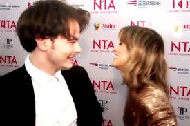 Natalia dyer x charlie heaton - BEST XXX TUBE