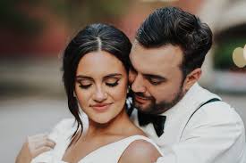 Classic Spring Wedding at Anheuser-Busch Biergarten — Brooke + Jacob