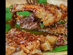 Jaga agar polos atau bumbu itu ringan dengan lada segar, gula merah, atau gerimis sirup maple. Resepi Daging Bakar Danok