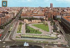 How long is the human colon? Plaza De Colon Que Ver En Colon Y Su Historia 2021