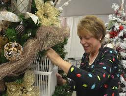 Christmas Tree Fantasy gets full start today