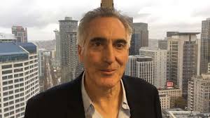 An Unforgettable Name: Ex-Husky Brenno DeFeo