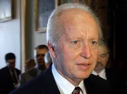 Illinois State Senator Facing Tax-Evasion Charge Resigns