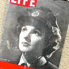 May 24, 1943 LIFE Magazine With Peggy Lloyd