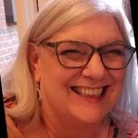 Lynn Edens's Instagram, Twitter & Facebook