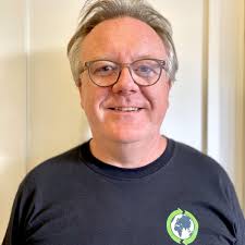 Effekten og finansieringen av sosialt entreprenørskap var på agenda i går,  da flere sosiale entreprenører møttes på Parkbiografen i Skien. Knallharde  budsjettforhandlinger i kommunene i disse dager, og gledelig at  Skienspolitiker Marjan