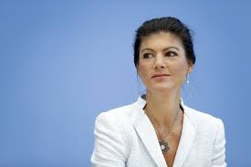 Tema isa oli pärslane, ema sakslane.keskkooli lõpetas ta 1988. Germany Left Leaning Pols Form Group To Spur Establishment