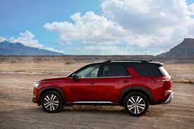 The 2021 nissan pathfinder equipped with this engine offers a payload capacity of 6000 lbs. 2022 Nissan Pathfinder Review Ratings Specs Prices And Photos The Car Connection