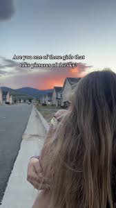 Sunsets = 🤍 #sunset #sunsetlover #winter #wintersun #fy #fyp #foryou  #winterishere #christmas #wintergirl #sunsetgirl #sky #capcut