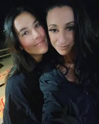 Barbara Schuett(Babs) (@clubsuperdork) • Instagram photos and videos