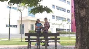 | suamiku encik sotong bermula 27 oktober 2014 di astro ria dan astro maya hd.ditayangkan setiap hari isnin pukul 10 malam. Bloopers Suamiku Encik Sotong Episod 5 24 11 2014 Video Dailymotion
