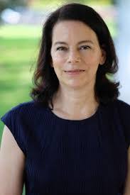 Diane Frank's Instagram, Twitter & Facebook