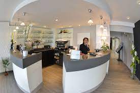 Guests at the accommodations can enjoy a continental or a buffet breakfast. Hotel Somme Bay In Crotoy