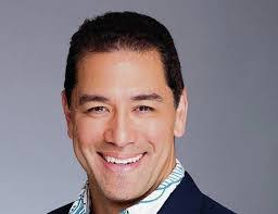 Sean Satterfield's Instagram, Twitter & Facebook