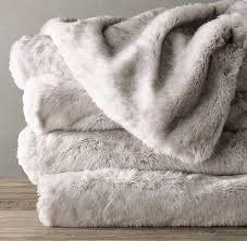 The optimal quality queen size faux fur mink blanket available here are made using the finest fabrics to ensure that you stay warm but not at the cost of visit alibaba.com for a fascinating range of queen size faux fur mink blanket that perfectly fit into your budget and do not burn holes in your pockets. Luxe Faux Fur Oversized Bed Throw Fur Throw Blanket Faux Fur Throw Blanket Faux Fur Throw