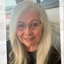 Paula Guthrie (paulaguthrie)