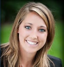 Jana Ewing's Instagram, Twitter & Facebook