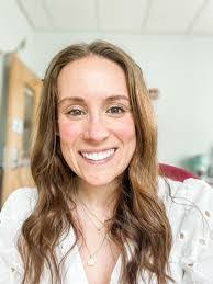 Brie Williamson's Instagram, Twitter & Facebook