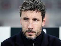 Trainer mark van bommel has taken the fifth defeat in the practice campaign with his new club vfl wolfsburg. Psv Removes Head Coach Mark Van Bommel Sportz Business