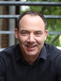 Lead Every Day: Three Essential Disciplines to Unleash the Passion and  Performance of Everyone Around You: Miller, Mark, Gravitt, Randy:  9781637747278: Amazon.com: Books