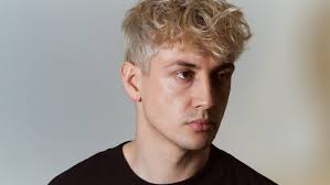 Codeko Blends UKG And Trance Influences Into Melodic Genre-Melding 5-Track  EP 'Glow'