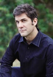 Amazon.com: The Last Minute (The Sam Capra Series, 2): 9780446575201:  Abbott, Jeff: Books