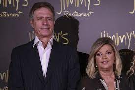 La fotografía que aviva la polémica entre Mar Flores y su hijo Carlo Costanzia y Alejandra Rubio: "Madre e hijo no se pueden ni ver"