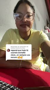 Dificuldades com Esmalte Claro: Dicas e Opiniões