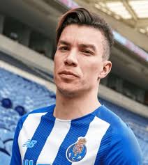 Mateus Uribe es destrozado en Porto durante el partido ante Gil Vicente