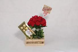 10th anniversary travel ideas could be to go to the countries that tin is mined. 10th Year Anniversary Gifts Oh Lovely Day Mag