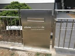 Edelstahlzaun Aus Polen Hochwertiger Edelstahl Mit Moderner Form Mit Briefkasten Tur Und Tore Mit Elektrischen Antrieb Edelstahl Zaun Zaune Aus Polen Stahl