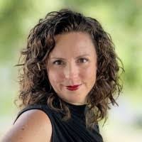 Jessica Bruton's Instagram, Twitter & Facebook