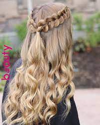 Best Hairstyle For Fine Hair Over 50 Kadin Kisa Sac Sac Modeli Fikirleri Sik Sac Modelleri
