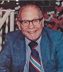 Author Spotlight: Richard "Pek" Gunn Pek Gunn was the designated Poet  Laureate of Tennessee from 1971 until 1994. He is widely known for his  humourous poetry which incorporates traditional southern pronunciations and