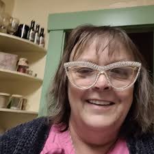 Our kennels are at capacity with loving dogs who desperately need homes. 💔  Every kennel is full, and we cannot take in more without your help. 🐶  Adopt