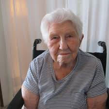 Humorous Post About Stewardess Age and Behavior