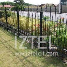 Pin By Zorlu Tel Cit Sistemleri On Demir Dograma Bahce Korkulugu Outdoor Structures Outdoor