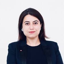 Shermineh Esmati Novak (@s_shermineh)