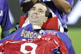 Culture foot culture foot alors, il vaut quoi, ce film sur roberto baggio? La Maladie De Gehrig A Tue L Ex Joueur Italien Stefano Borgonovo La Presse