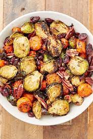 It is also tradition to soak the cake with brandy and set it alight before serving. 50 Christmas Dinner Side Dishes Recipes For Best Holiday Sides